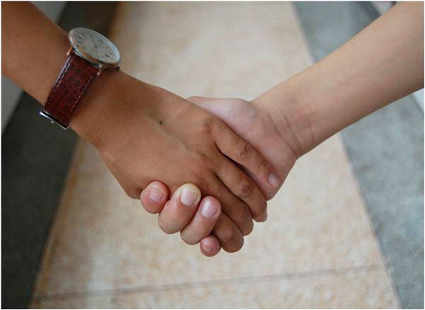 7��19�������ݾ���վһ��(g��)����С�ҵ��к�Ҫ�x�_�ˣ��ѹ�ͬ��̎ʮ����ĺ��ӂ��͡��������(du��)�T��ʮ�ֲ������D��С�Һ��(du��)�T�o�յ��p����һ���(du��)�T����ӛ���������҂��֠����������B���ġ���