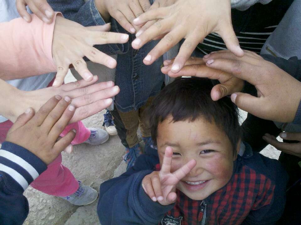 ��ӿƼ���W(xu��)���t�ġ�֧���(du��)���(du��)�T���˴Ό�(sh��)�`�����ຣʡ�ຣ�����Ҵ�Ĺ��W(xu��)У��7��15�����(du��)�T��?y��u)麢�ӂ���ȥ�ˌW(xu��)��(x��)��Ʒ���w����Ʒ�ͽ̌W(xu��)���Y��ϣ�����H��׌����ͯ���õ�����͌W(xu��)��(x��)��߀��׌���ӂ��˽����������Ϣ���������ܵ������P(gu��n)�ġ��D�麢�ӂ��挦(du��)�(du��)�T���R�^ϲЦ��_��