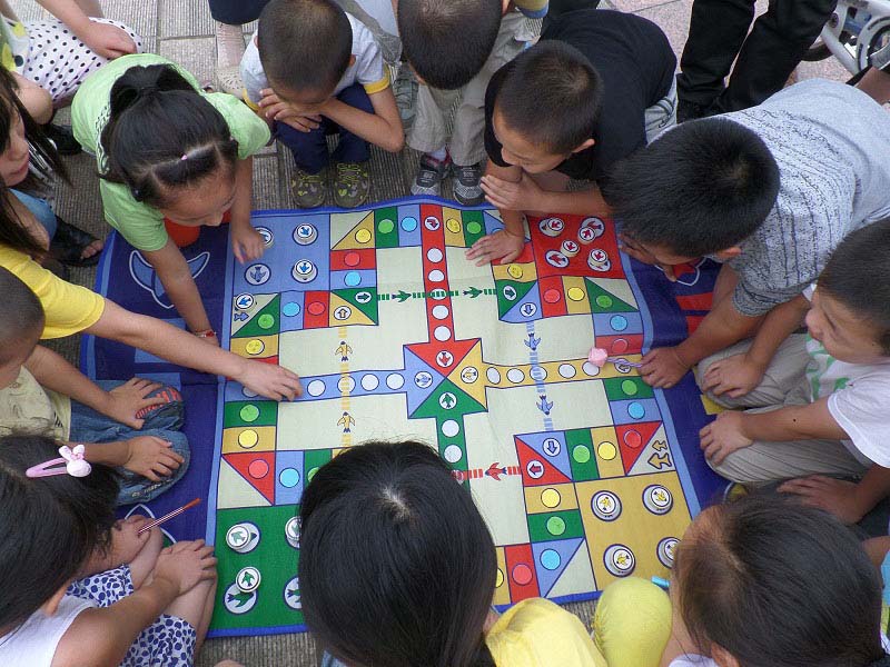 �h(hu��n)��֪�R���v�����F꠳ɆT�cС���т��M(j��n)�������w�����Α���