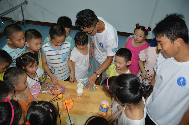 ����׌������������뼯�w��־Ը�ߎ��I(l��ng)���ӂ��汧�F(tu��n)����ƹ�������Aƹ������Ʊ��Α���