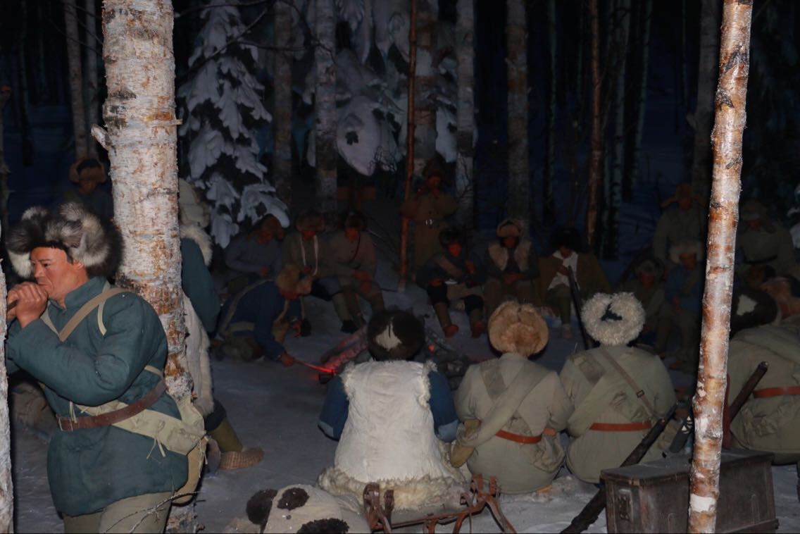 ���š�һ�ˡ��o���^��(n��i)��ӳ��(li��n)��(zh��n)ʿ��η������Ӣ�¿������龰Ϟ��Ⱥ����ꑼӽ� �z��