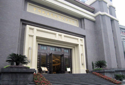 ��ǰ��������W(w��ng)ӛ�ߺ͏�(qi��ng)��(gu��)Փ���W(w��ng)�ѽM�ɵġ����Қvʷӛ�����ѿ���(zh��n)Ӣ�ҡ����(d��ng)���ؑcվ��С���(du��)����(l��i)���Ї�(gu��)�����h�ɚvʷ����^���^��