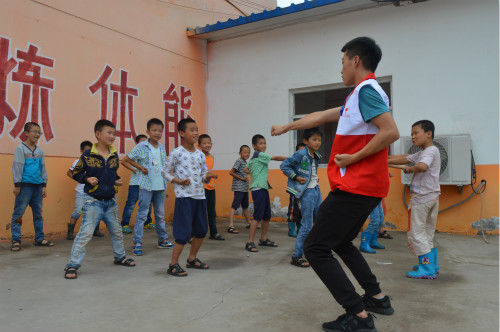 �x�ЌW(xu��)Ժ�tʮ��ů��־Ը����(w��)�(du��)��ɽ��ʡ�����н��ڿh��Ȫ�l(xi��ng)־Ը����(w��)�����Ȫ�l(xi��ng)�ĺ��ӂ��_�O(sh��)��ȭ���n�����g(sh��)�n������(qi��ng)�w�|(zh��)�����M(j��n)��������ȫ��l(f��)չ��