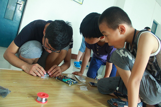 �Ї�ʯ�ʹ�W���A�|������֮�������̈F��ɽ�|ʡ�S�u��(j��ng)���_�l(f��)�^(q��)ᘌ����չ��ˆT��Ů�����؃�ͯ�_չ�����ӣ����H�_�O�Z��(sh��)���n�̽̌W��߀�_չҕ�l�̌W��ħ�g(sh��)��ħ�����L�����dȤ��n���� (3)