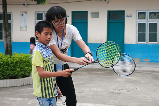 �V�|�t(y��)�ƴ�W(xu��)��΢�m���ġ�����F��ڏV�|ʡ�����������(zh��n)ͬ��С�W(xu��)֧����־Ը�߼m���W(xu��)�������ĵ��˄���