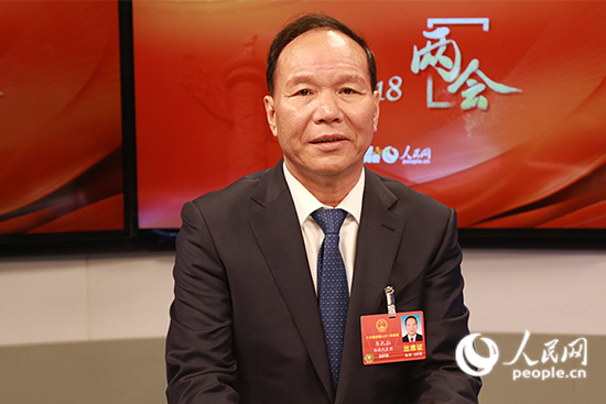 ȫ��(gu��)�˴�������������΅^(q��)�hί����ӛ�����΅^(q��)��ϯ�R����������W(w��ng)ӛ�� ���� �z��