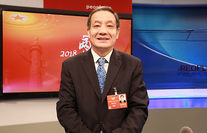 全國政協(xié)常委、湖南省人大常委會副主任楊維剛：創(chuàng)建“數(shù)字政府”賦能數(shù)字經(jīng)濟(jì)發(fā)展