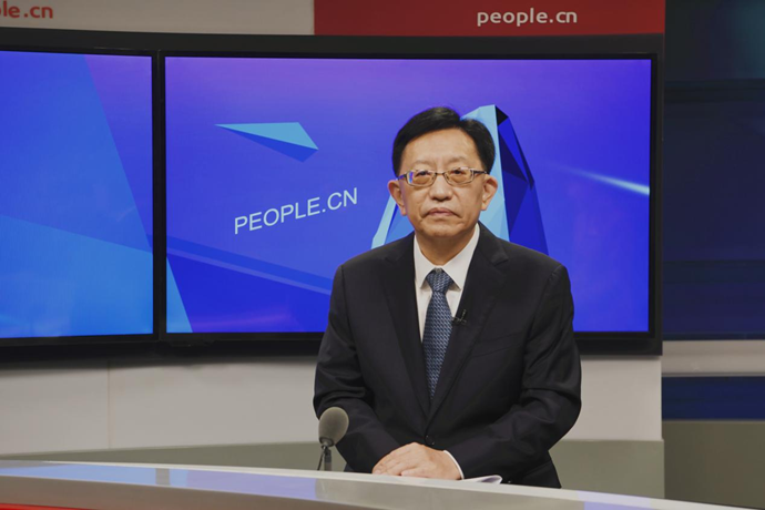 中國節(jié)能環(huán)保集團有限公司黨委書記、董事長宋鑫做客人民網(wǎng)。人民網(wǎng)記者 王曉嘯 攝