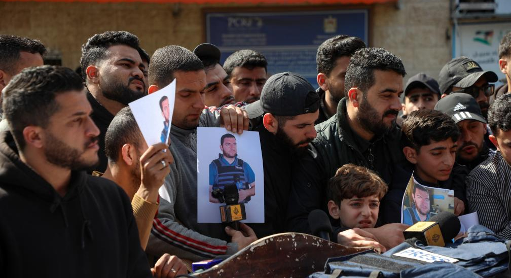 加沙地帶：為遇難記者送葬